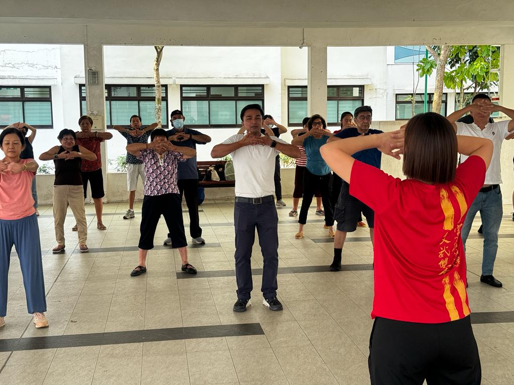 Can you spot Prof Elmie Nekmat amongst the Taiji participants? Can you spot Prof Elmie Nekmat amongst the Taiji participants?